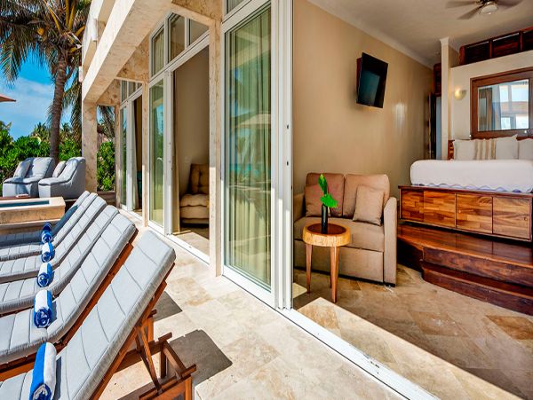 Cancun Home 990346