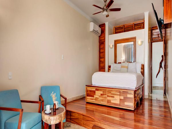 Cancun Home 990346