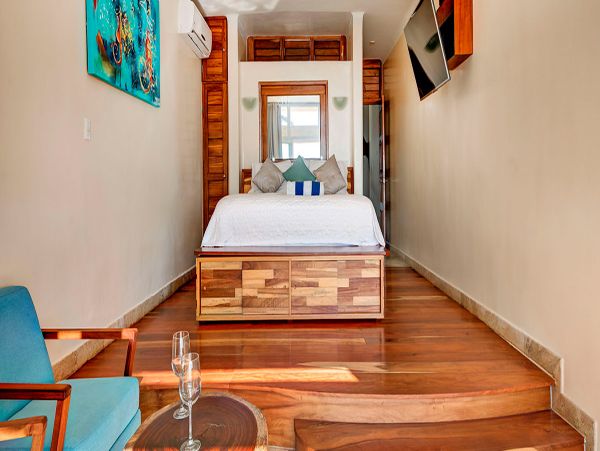 Cancun Home 990346
