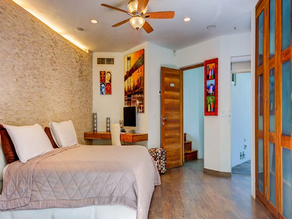 Cancun Home 990348