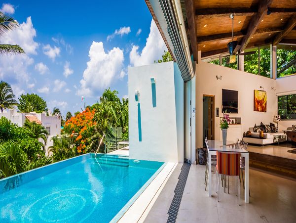 Cancun Home 990348