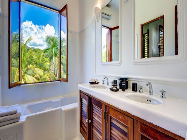 Cancun Home 990349