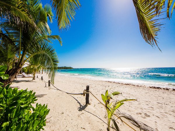 Cancun Home 990349