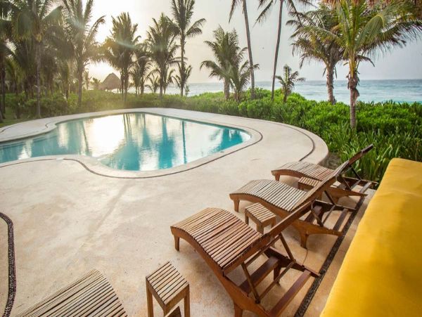 Cancun Home 990350