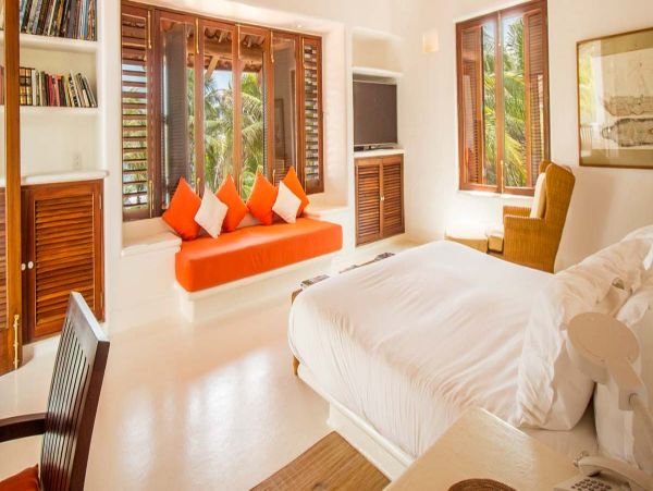 Cancun Home 990350