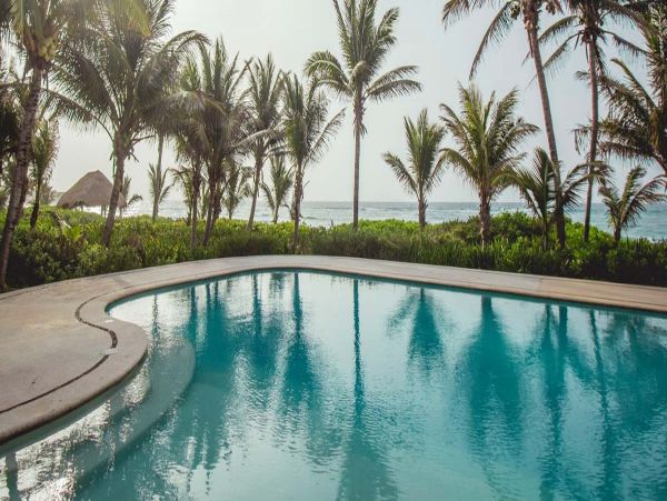 Cancun Home 990350