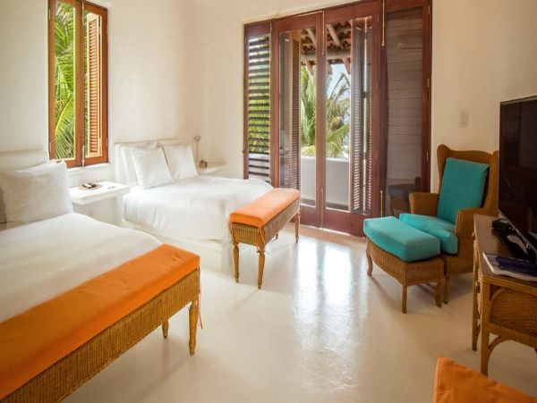 Cancun Home 990350