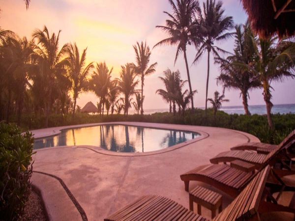 Cancun Home 990350