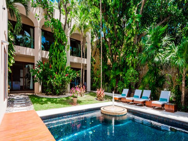 Cancun Home 990351