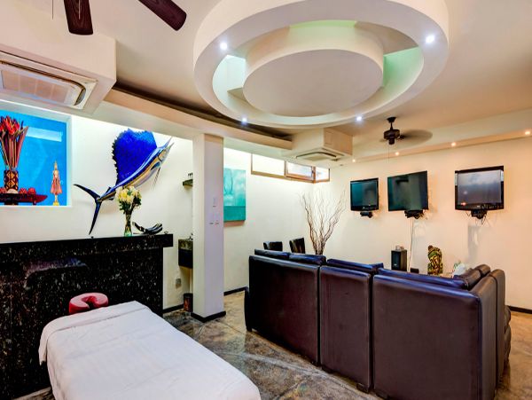 Cancun Home 990351