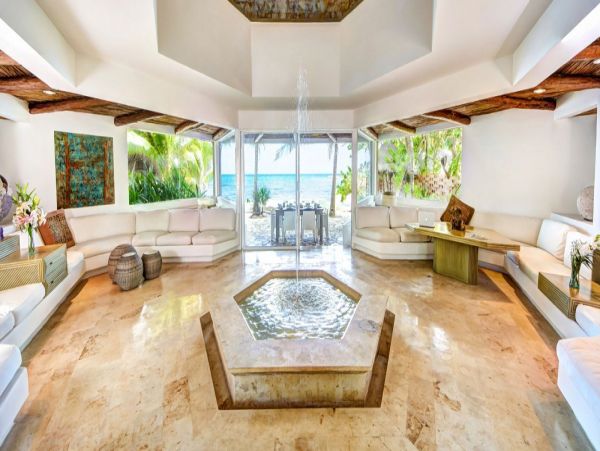 Cancun Home 990352