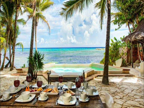 Cancun Home 990352