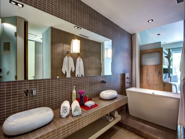 Cancun Home 990353
