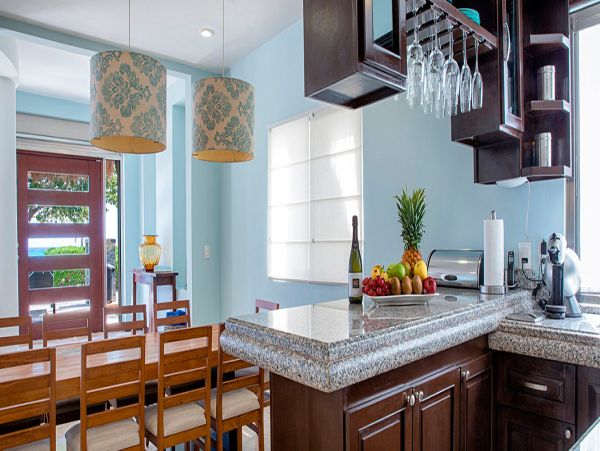Cancun Home 990354