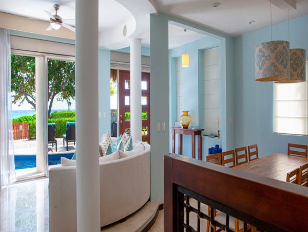 Cancun Home 990354