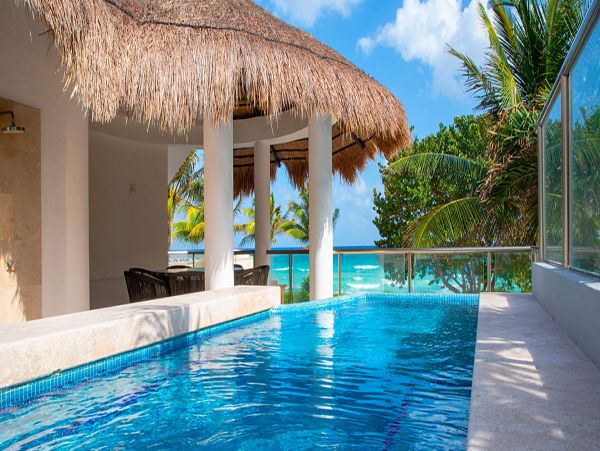 Cancun Home 990354
