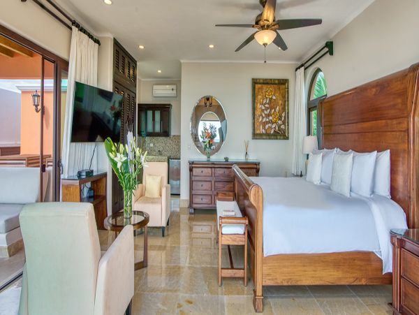Cancun Home 990355