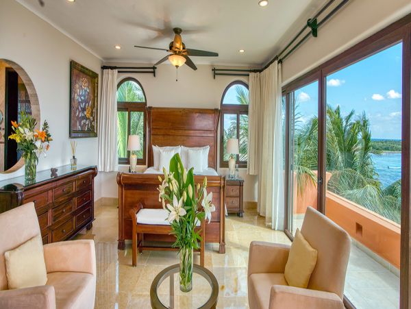 Cancun Home 990355