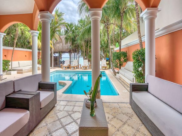 Cancun Home 990355