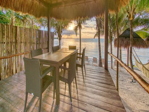 Cancun Home 990355