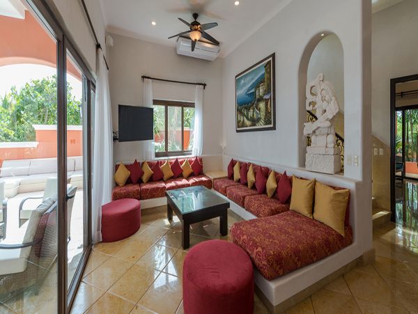 Cancun Home 990357