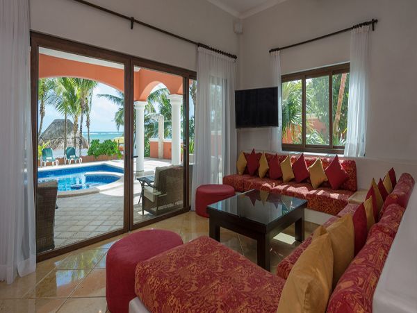 Cancun Home 990357
