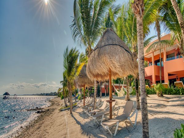 Cancun Home 990358