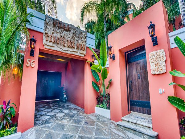 Cancun Home 990358