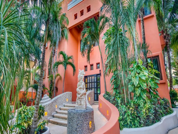 Cancun Home 990358