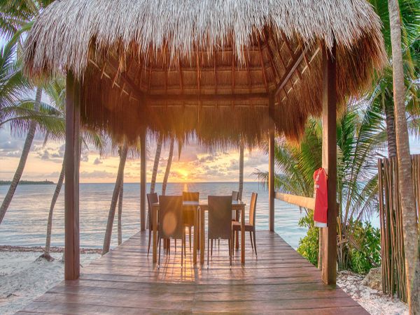 Cancun Home 990359