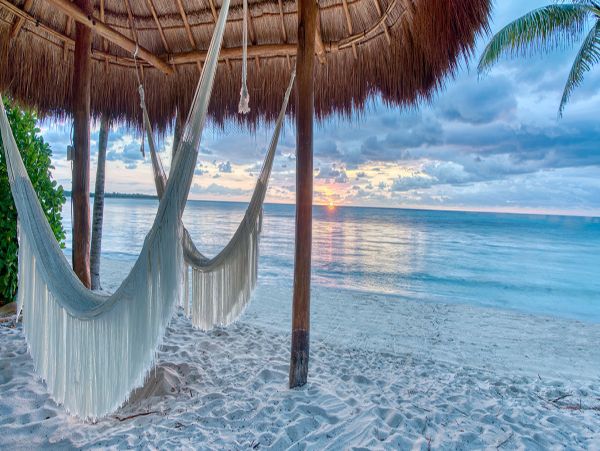 Cancun Home 990359