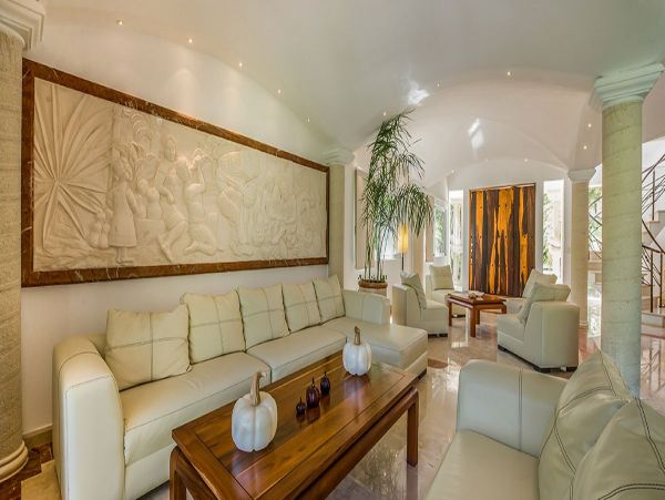 Cancun Home 990362