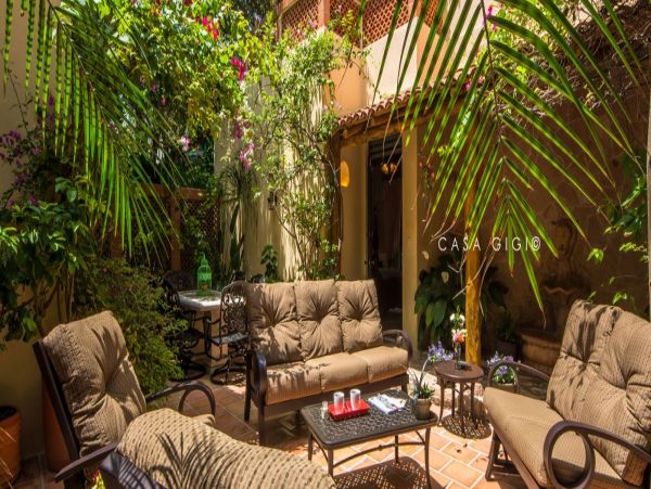 Cancun Home 990363