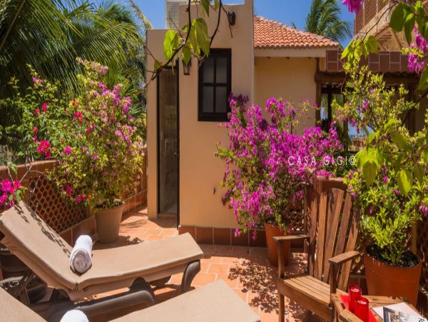 Cancun Home 990363