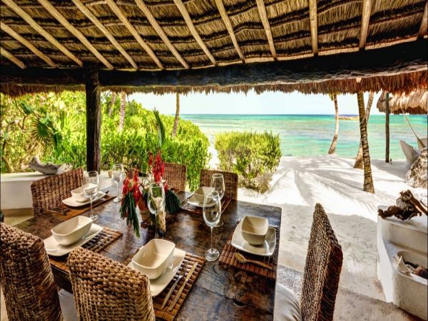 Cancun Home 990364