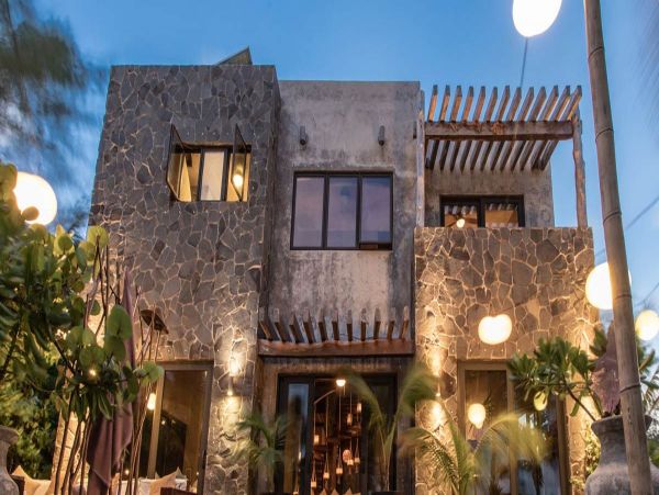 TULUM MEXICO BEACHFRONT VILLA
