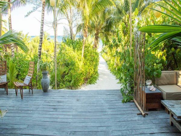 TULUM MEXICO BEACHFRONT VILLA