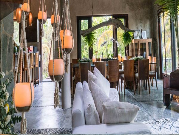 TULUM MEXICO BEACHFRONT VILLA