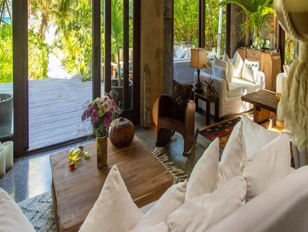 TULUM MEXICO BEACHFRONT VILLA
