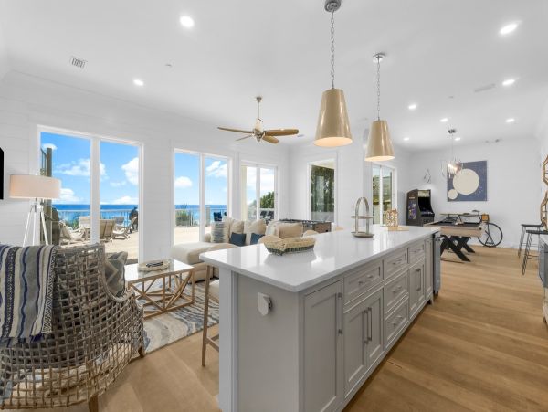 Panama City Beach Gulf Front 9 Bedroom Mansion Private Pool & Spa