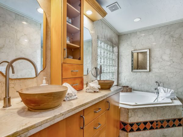 Short Walk to Beach Naples Vacation Home Private Pool