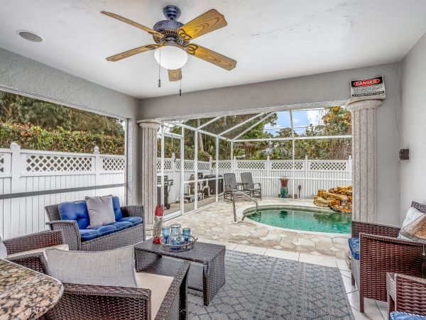 Short Walk to Beach Naples Vacation Home Private Pool