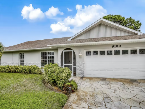 Short Walk to Beach Naples Vacation Home Private Pool
