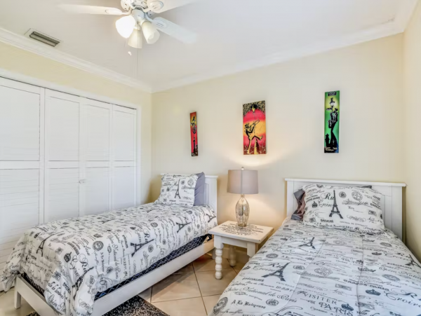 Short Walk to Beach Naples Vacation Home Private Pool