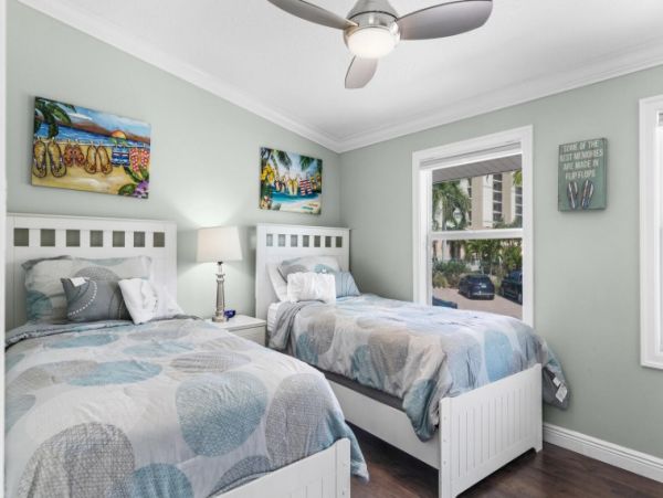 Short Walk to Beach Fort Myers Vacation Home Three Bedroom