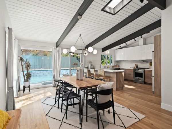 Exceptional Vacation Home in San Diego with Pool 8 Guests