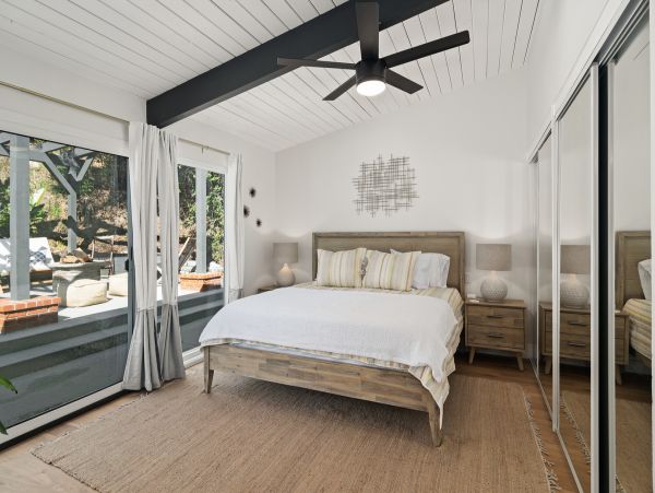 Exceptional Vacation Home in San Diego with Pool 8 Guests