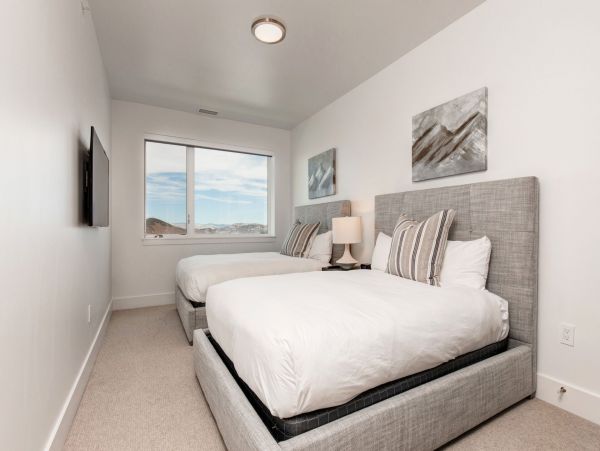 Ski In-Ski Out Mountain Views Park City Vacation Condo
