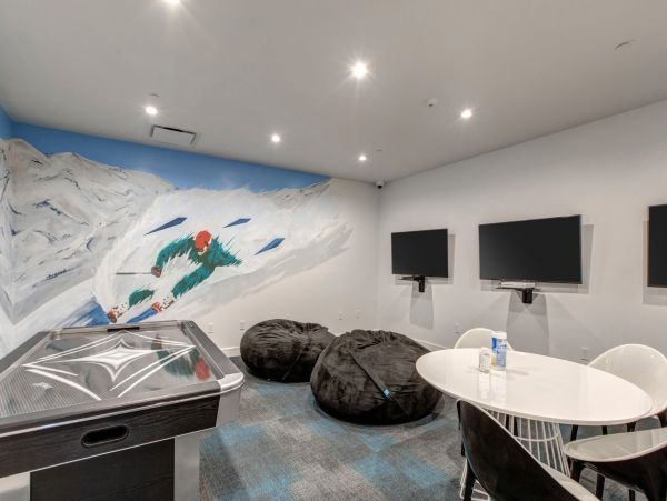 Ski in Ski Out Five Bedroom Penthouse in Park City