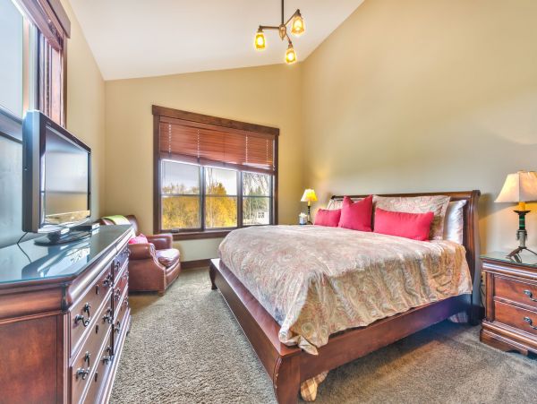 Mountain View Park City Vacation Condo Ski In/Ski Out